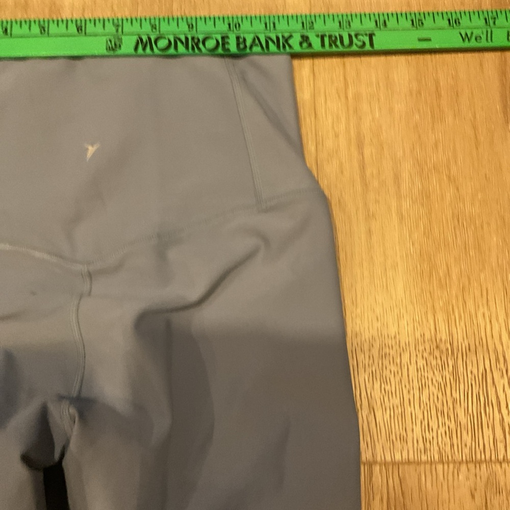 Old Navy Active Go Dry - Blue Leggings - Ladies Size Small - Picture 7 of 9